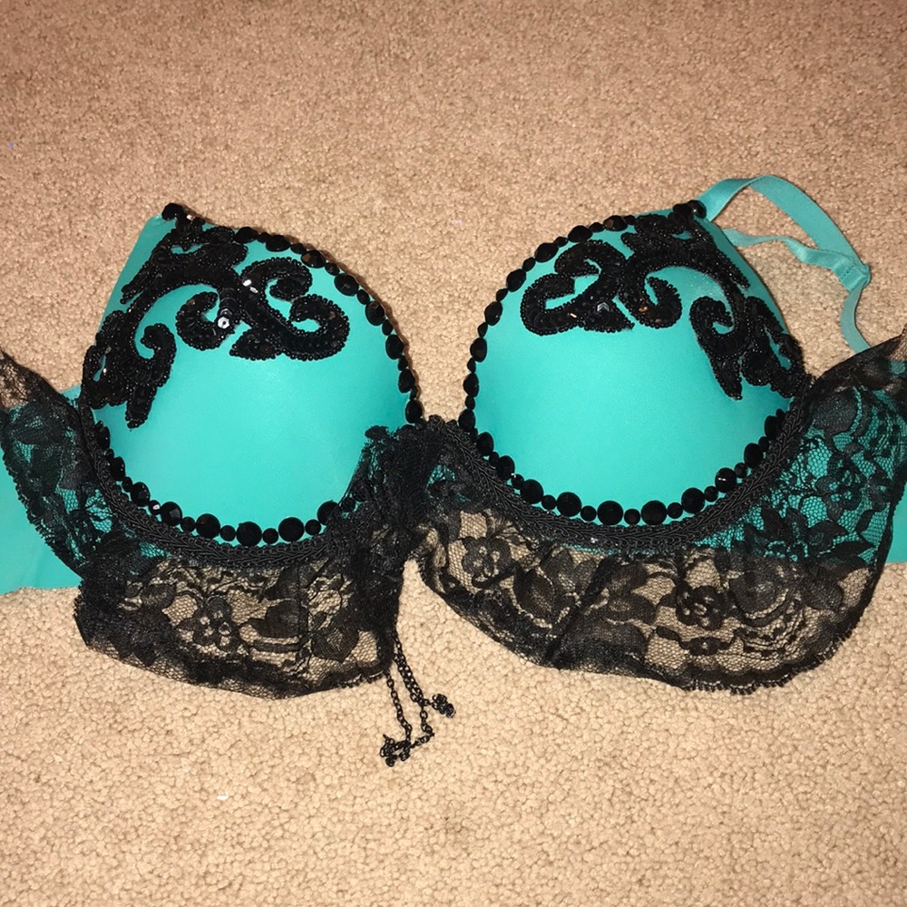 Festival rave burning man push up bra